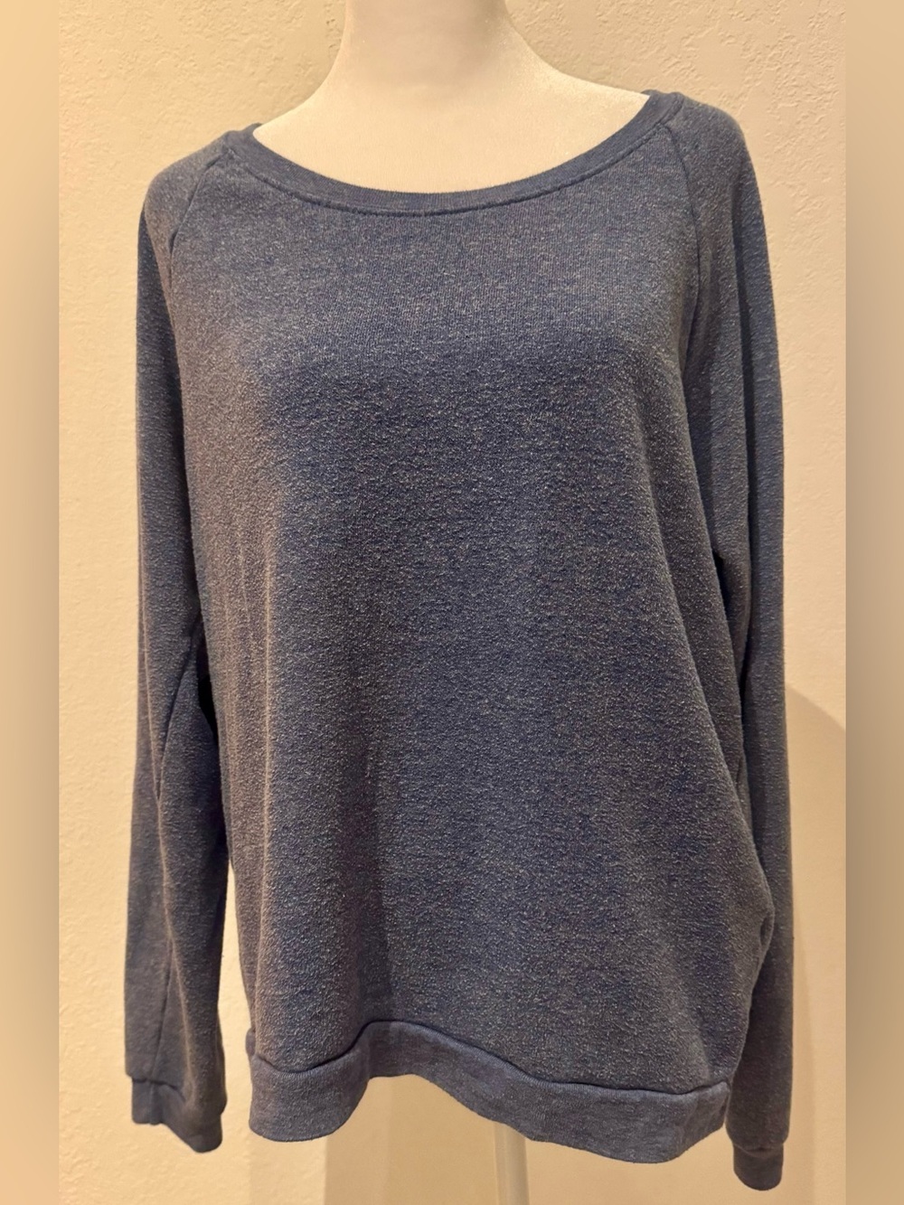 Alternative Apparel Earth cozy heathered light blue crewneck pullover sweatshirt - Picture 6 of 9